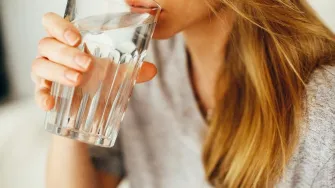 Stalno si žedna? Stručnjaci kažu da za to postoji čak devet objašnjenja