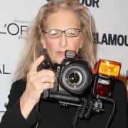 Annie Leibovitz, fotografkinja koja stoji iza najpoznatije naslovnice Rolling Stone magazina