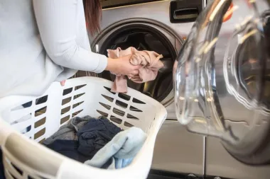 Preskoči ih: 7 popularnih trikova za čišćenje koji zapravo ne funkcioniraju