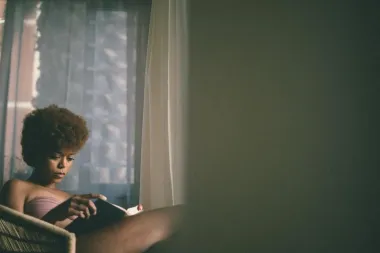 Knjiga tjedna je nagrađivana 'Djevojka, žena, drugo' autorice Bernardine Evaristo