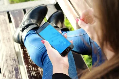 Kako vratiti slike sa pokvarenog telefona?
