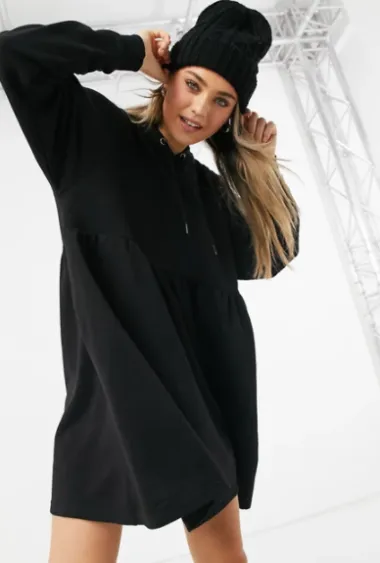 Postoji li išta udobnije od hoodie haljine? Ove bismo nosile cijelu zimu