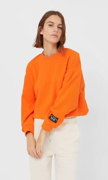 Komadi u jarkim bojama koji će začiniti svaki outfit