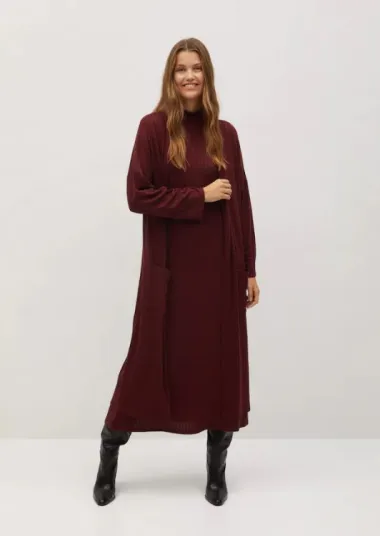 Oversized kardigani nikad ne izlaze iz mode, a ove sezone ih obožavamo