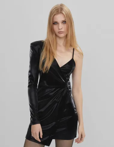 I Bershka je predstavila party kolekciju za blagdane