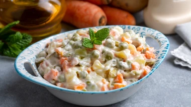 Recept za najbolju francusku salatu s domaćom majonezom