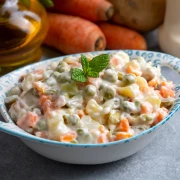 Recept za najbolju francusku salatu s domaćom majonezom