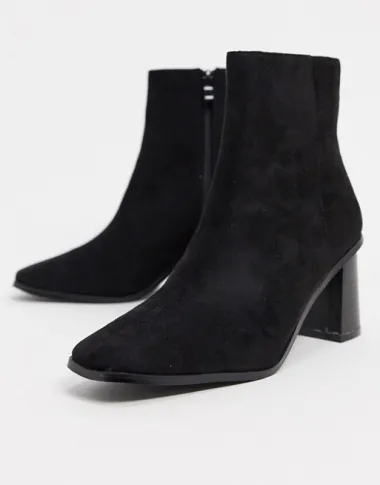 Gležnjača nikad dosta, a Asos ima odličnu ponudu na sniženju