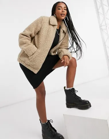 Vrijeme je za novi kaput, a Asos ima odličnu ponudu na sniženju