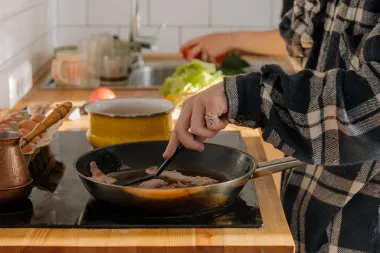 Čišćenje indukcijske ploče