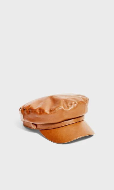 Stradivarius ima sniženje i na modne dodatke, a ove želimo 'uloviti'
