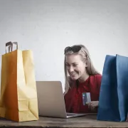 Psihologija sniženja: Kako ne probiti budžet unatoč primamljivim cijenama?