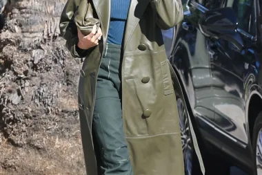 Hailey Bieber