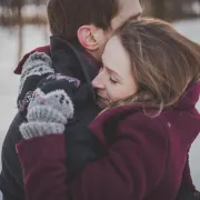 5 znakova koji otkrivaju da bivši želi da mu se vratiš