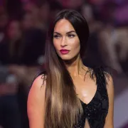 'Foxy lady': Megan Fox oduševila u seksi, elegantnom izdanju