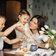 Nesvjesne greške koje roditelji čine (a koje negativno utječu na djecu)