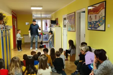 Magičan osmijeh za djecu iz potresom pogođenih područja