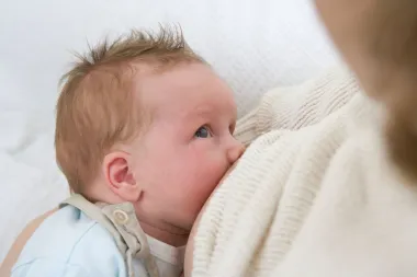 Jesi li znala ove nevjerojatne činjenice o majčinom mlijeku?