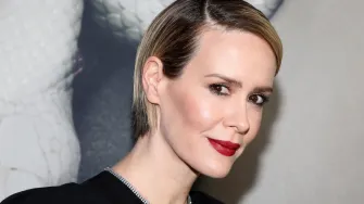 Sarah Paulson uvijek izgleda glamurozno, čak i bez šminke. Evo kako
