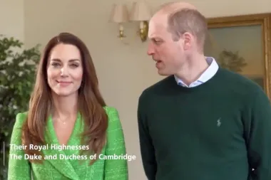 Kate Middleton oduševila u zelenom Zara blejzeru