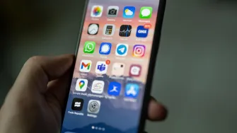 Jesi li znala da iPhone ima SOS opciju koja ti može spasiti život?