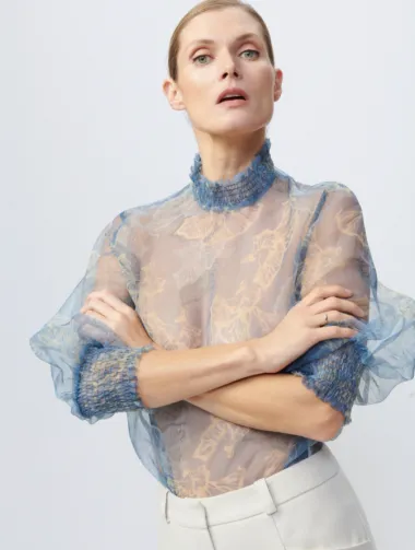 Bella Hadid 'isfurala' je komad koji ćemo ove godine viđati posvuda
