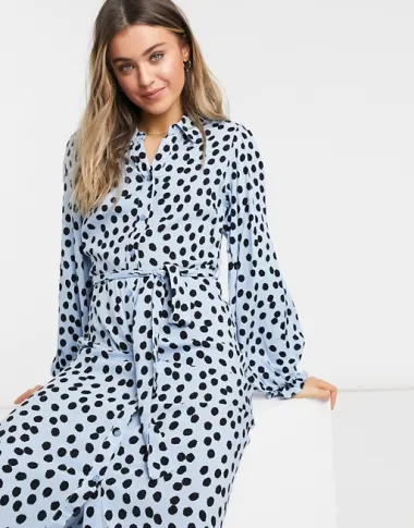 Nose nam se točkice pa smo pronašle deset polka dot haljina