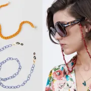 Retro vezice za naočale dobile su novu ulogu i postale vezice za maske