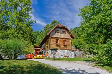 Ove šarmantne kuće u Gorskom kotaru idealne za vikend odmor