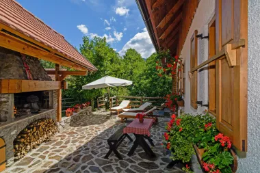 Ove šarmantne kuće u Gorskom kotaru idealne za vikend odmor
