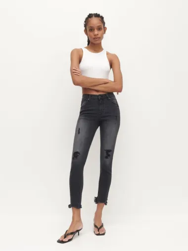 10 savršenih: Najljepše skinny traperice iz proljetnih kolekcija