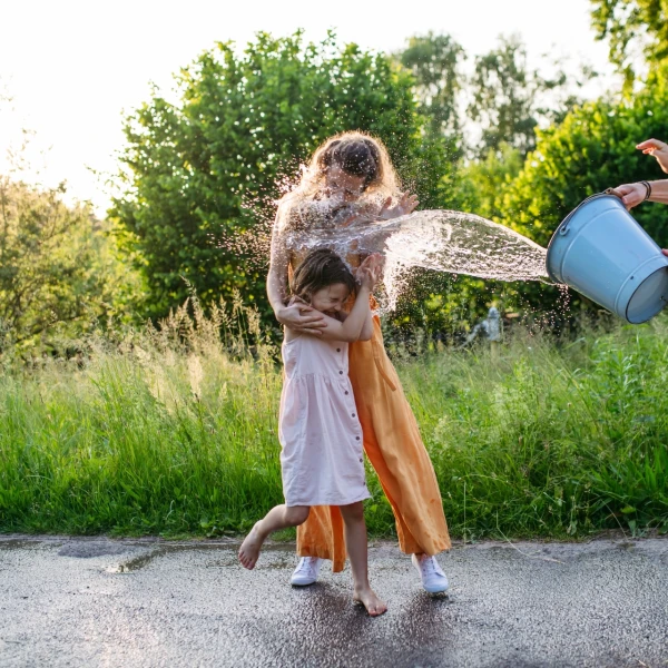 Kako se slavi Uskrs diljem Europe? Potraga za pisanicama, polijevanje vodom i igranje binga