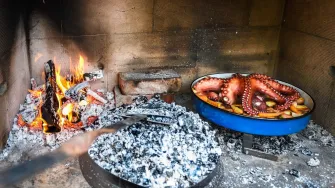 Želi li prirediti pravu gozbu, pripremi hobotnicu ispod peke