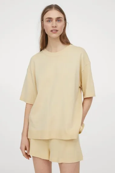 Kakve ćemo trendi modele majica nositi ovog proljeća?