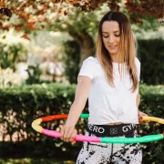 Hulahop - luda zabava i najkraći put do savršenog struka