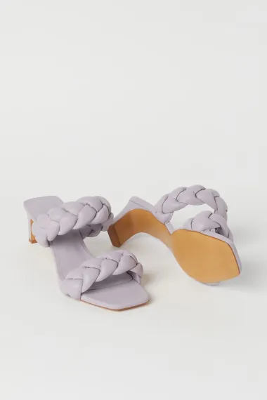 Pletene sandale - elegantni modni hit za toplije dane