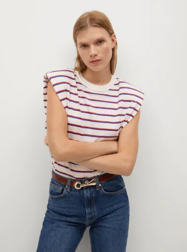 Francuski chic: 10 modela prugastih majica za svaki dan