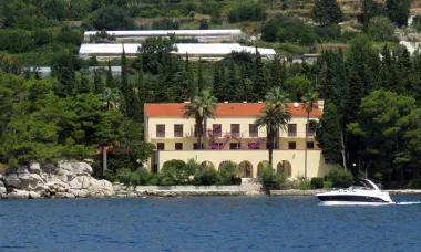 Mate Rimac vjenčao se s dugogodišnjom djevojkom. Pogledaj gdje se održala intimna ceremonija