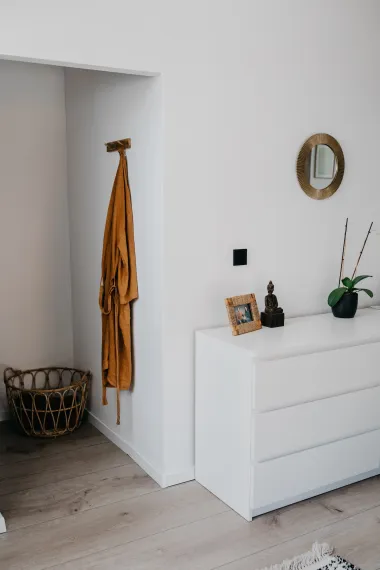 Zaviri u moj minimalistički uređen dom u potkrovlju