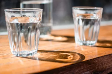 Ovog ljeta prigrli blijedu put: Zašto bi se trebala kloniti sunca?