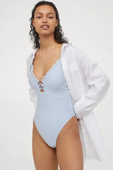 Stiže ljeto, a H&M ima savršenu kolekciju kupaćih kostima