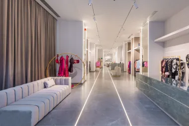 Zaviri u novi butik Aleksandre Dojčinović u centru Zagreba