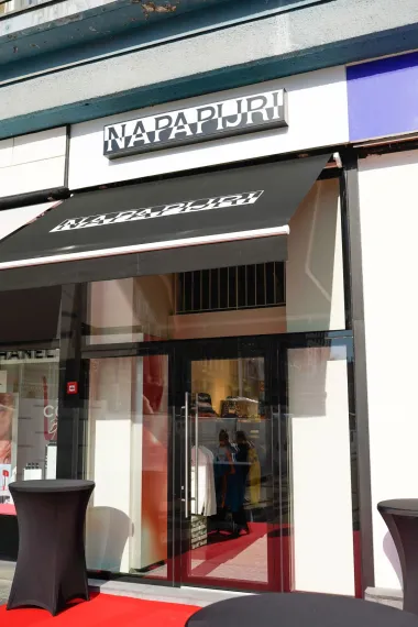 Centar Zagreba bogatiji je za oazu sportske elegancije u najluksuznijem smislu - Napapijri store