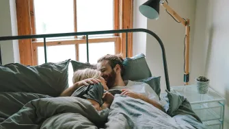 Stručnjaci su složni: Za sretnu vezu, zajedno na počinak