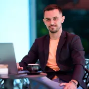 Upoznajte mladog poduzetnika koji mijenja svijet društvenih mreža: Tomi Antoljak