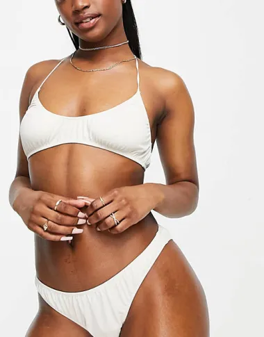 Modni ljetni klasik: 15 stylish Asos modela bijelih badića