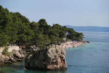 Kamen Brela - jesi li već bila na jednoj od najljepših plaža na Jadranu?