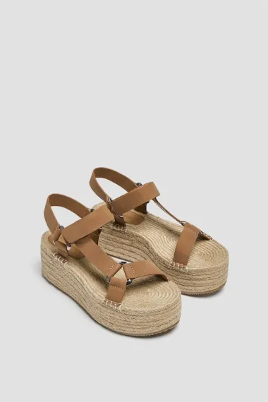 Espadrile su 'in', a mi imamo 10 preslatkih high street favorita