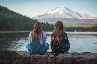 Sestrinska ljubav: 10 važnih stvari koje si naučila od mlađe sestre