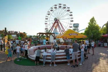 Fun Park Biograd seriju koncerata otvara s bandom Opća opasnost
